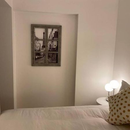 Stylist And Cosy Appartement In Montparnasse Parigi Esterno foto
