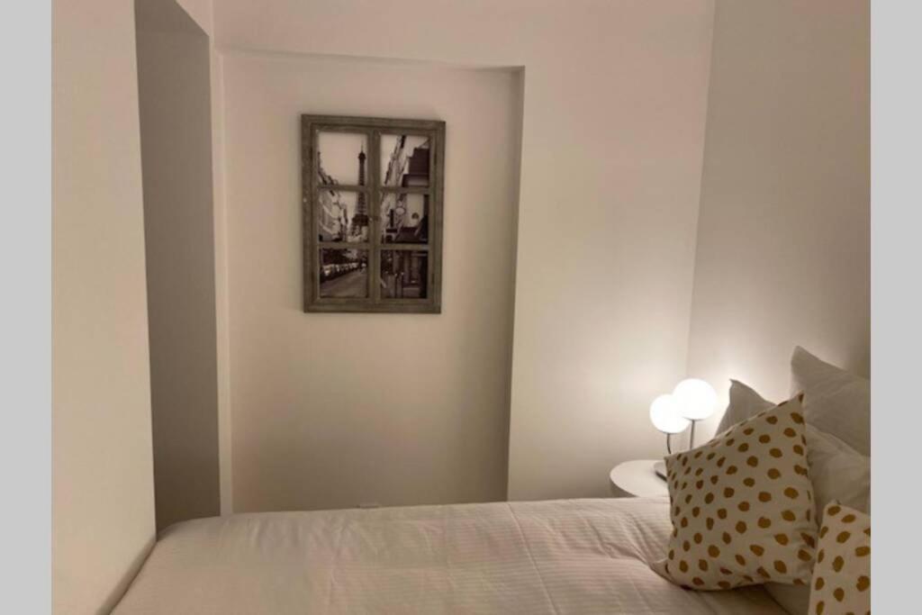 Stylist And Cosy Appartement In Montparnasse Parigi Esterno foto