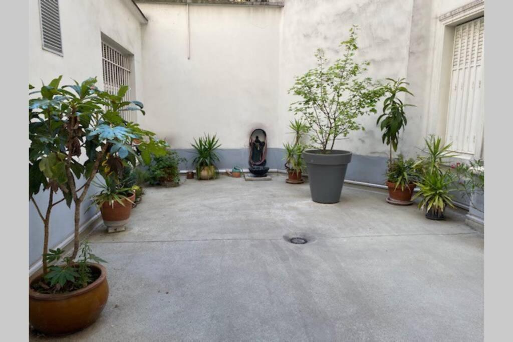 Stylist And Cosy Appartement In Montparnasse Parigi Esterno foto